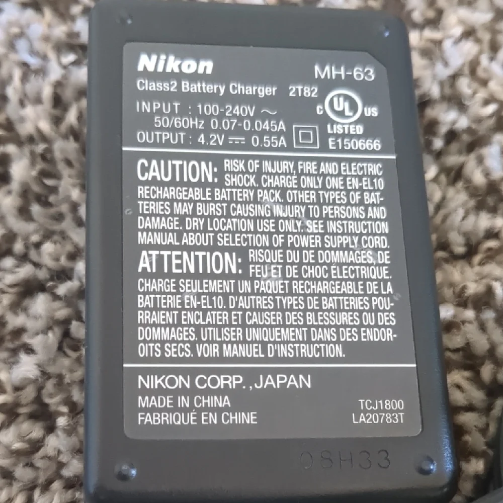 Nikon Camera Battery Charger with Power Cord